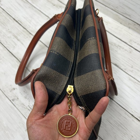 ❌SOLD❌Fendi Pequin Satchel Vintage Bag - Picture 7 of 12